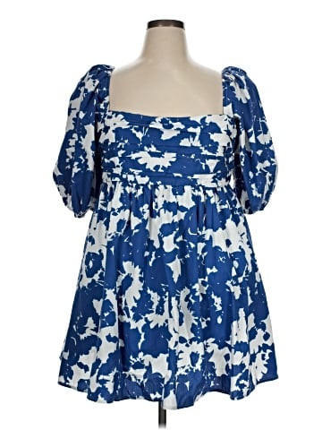 Abercrombie & Fitch Casual Dress (view 1)