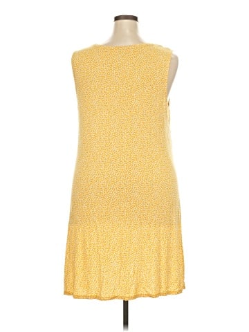 Amazon Essentials Casual Dress (view 2)