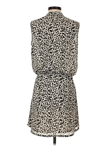 Lila Rose Casual Dress (view 2)
