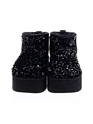 Ugg Ankle Boots (view 2)