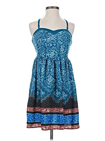 Xhilaration Cocktail Dress (view 1)