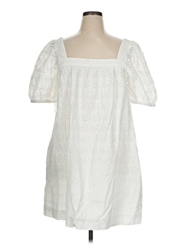 Vineyard Vines Casual Dress (view 1)