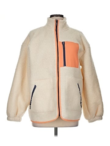 Universal Thread Fleece (view 1)