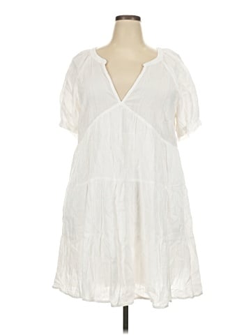 Universal Thread Casual Dress (view 1)
