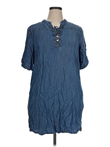 Philosophy Republic Clothing Casual Dress (view 1)