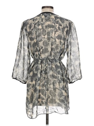 Loved by Heidi Klum Short Sleeve Blouse (view 2)