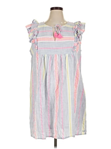 Vineyard Vines Casual Dress (view 1)