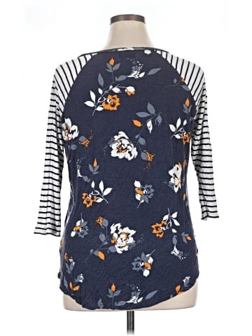 24/7 Maurices 3/4 Sleeve Top (view 2)