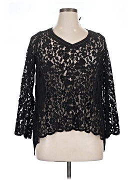 love and legend 3/4 Sleeve Top (view 1)