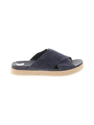 Vince. Sandals (view 1)