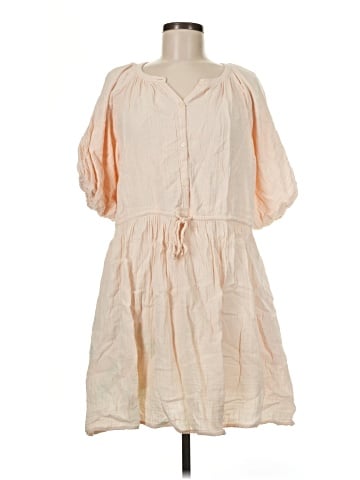 Old Navy Casual Dress (view 1)