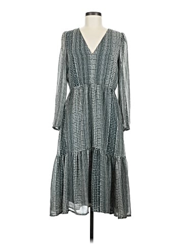 Banana Republic Factory Store Casual Dress (view 1)