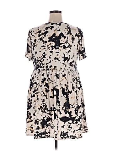 Lularoe Casual Dress (view 2)