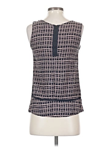 Line & Dot Tank Top (view 2)