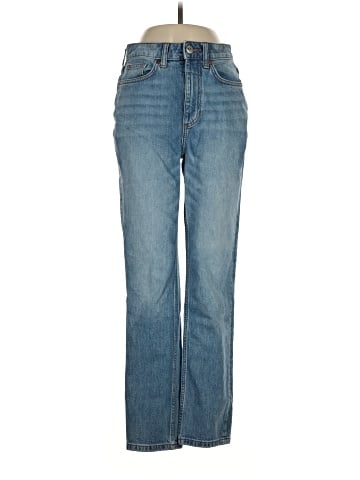 Elizabeth and James Jeans (view 1)