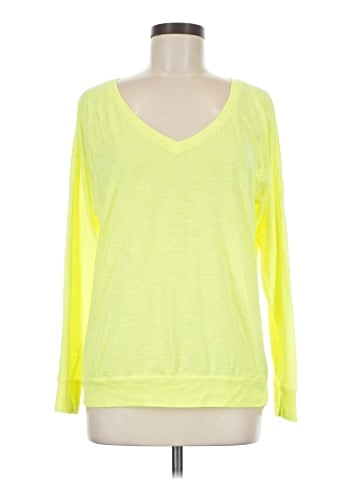 Victoria's Secret Pink 3/4 Sleeve T-Shirt (view 1)