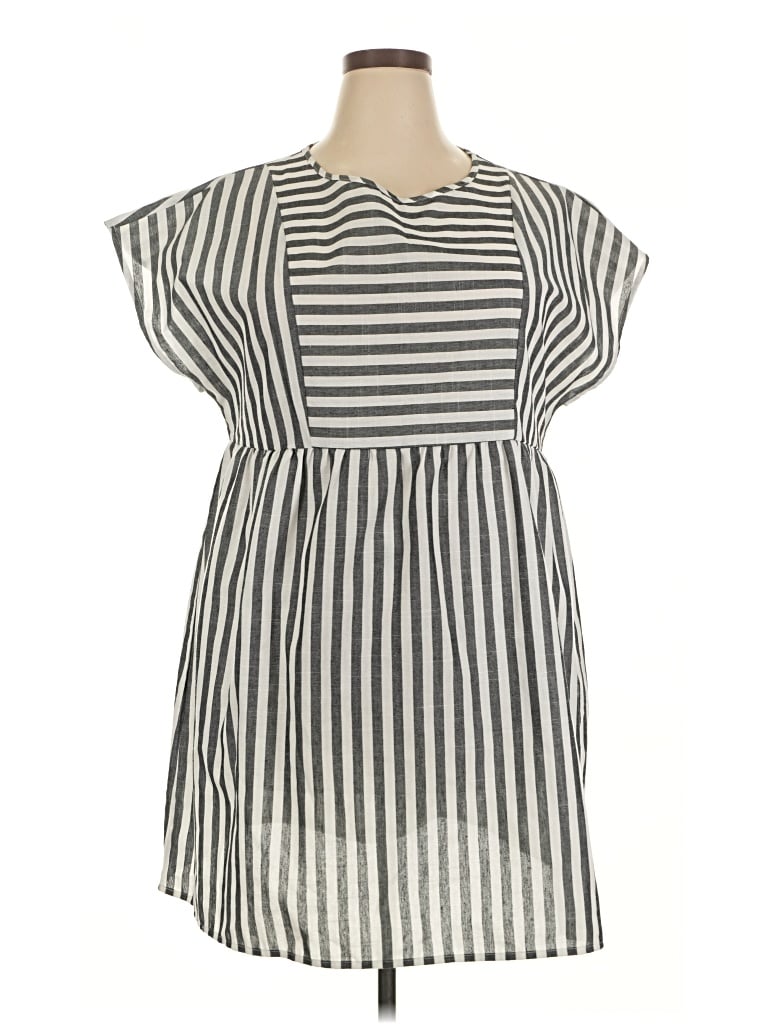 Pre-owned Emery Rose Casual Dress In Gray