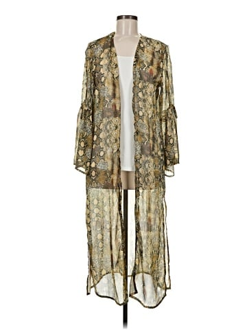 Kendall & Kylie Kimono (view 1)