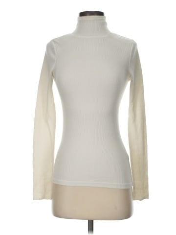Universal Thread Turtleneck Sweater (view 1)