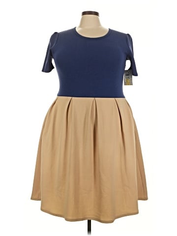 Lularoe Casual Dress (view 1)