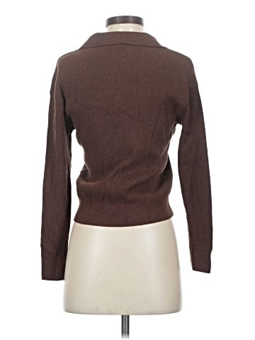 Uniqlo Turtleneck Sweater (view 2)