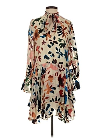 Alice + Olivia Casual Dress (view 1)