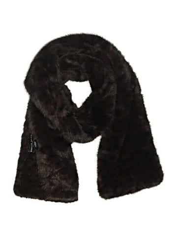 Marcus Adler Scarf (view 1)
