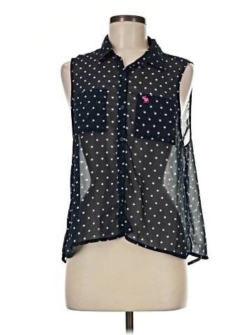 Abercrombie & Fitch Sleeveless Button-Down Shirt (view 1)