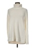 Old Navy Ivory Turtleneck Sweater Size M - photo 1