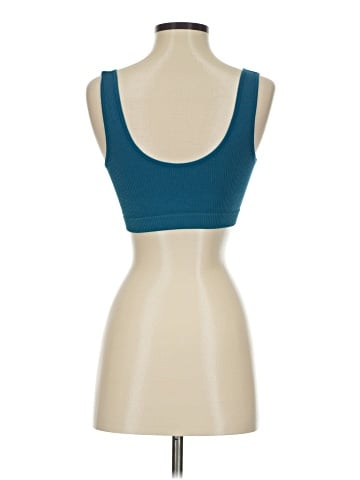 colsie Tank Top (view 2)