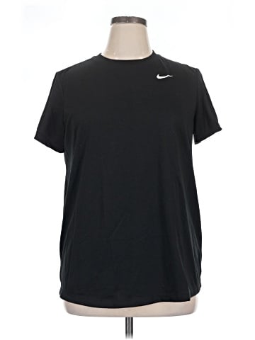 Nike Active T-Shirt (view 1)