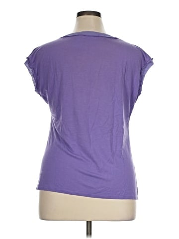 Lizwear by Liz Claiborne Sleeveless T-Shirt (view 2)
