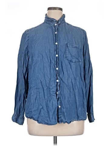 Croft & Barrow Long Sleeve Button-Down Shirt (view 1)
