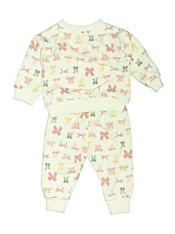 Chick Pea Long Sleeve Onesie (view 2)