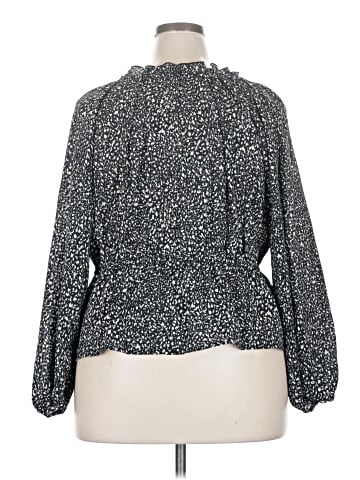 Universal Thread 3/4 Sleeve Blouse (view 2)