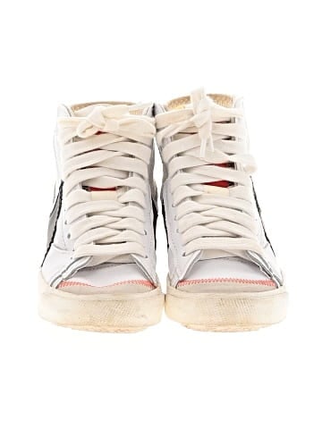 Nike Sneakers (view 2)