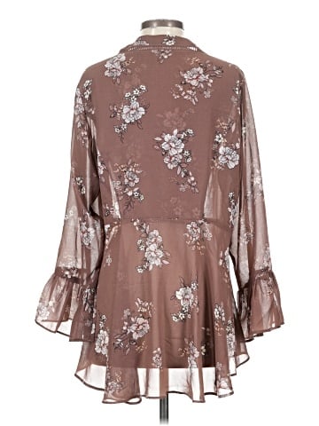 City Chic 3/4 Sleeve Blouse (view 2)