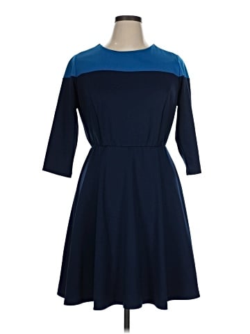 Spruce & Sage Casual Dress (view 1)