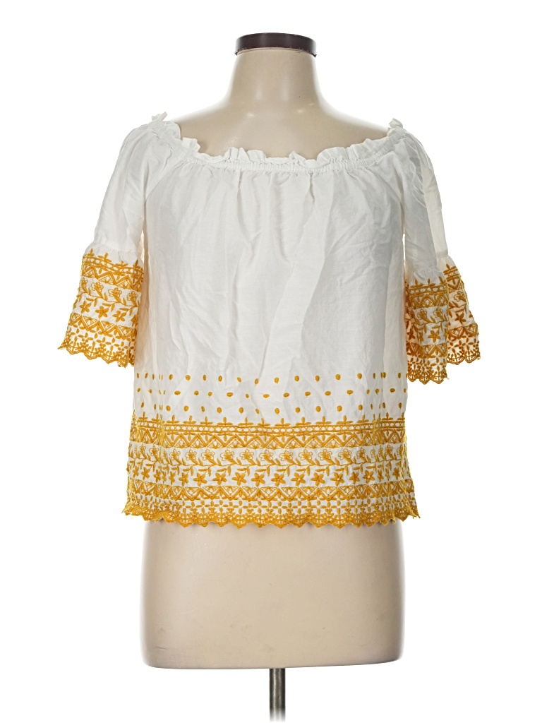 Pre-owned Maurices Short Sleeve Blouse In Yellow