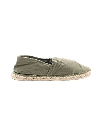 Wild Diva Flats (view 1)
