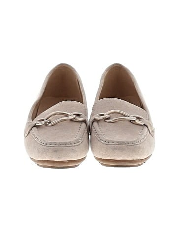 Calvin Klein Flats (view 2)