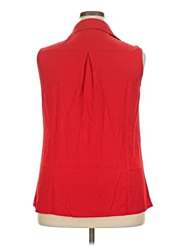 Unbranded Sleeveless Blouse (view 2)