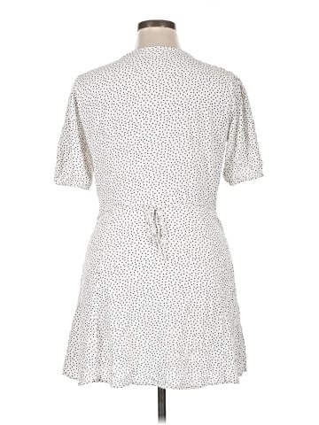 Abercrombie & Fitch Casual Dress (view 2)