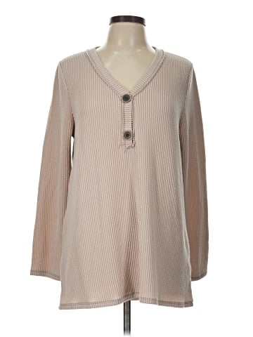 Lovely Melody Pullover Sweater (view 1)