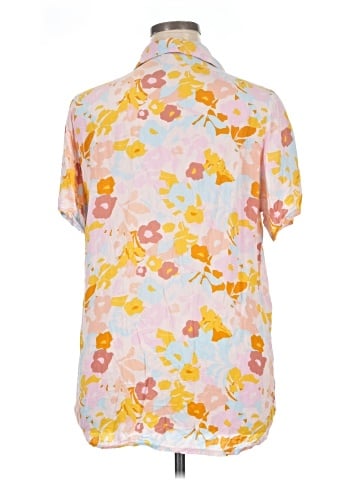 Xhilaration Short Sleeve Blouse (view 2)