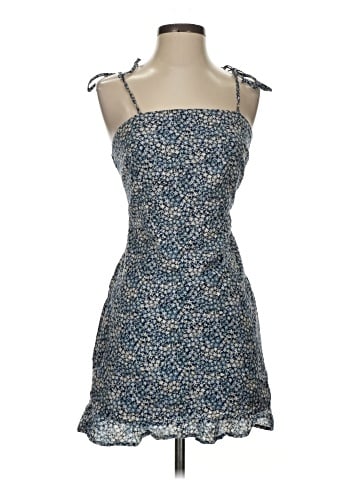 Abercrombie & Fitch Cocktail Dress (view 1)