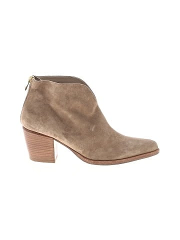 Vince. Ankle Boots (view 1)