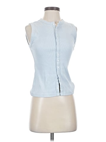 Abercrombie & Fitch Sleeveless Button-Down Shirt (view 1)