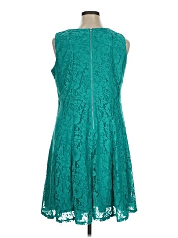 Danny And Nicole Cocktail Dress (view 2)