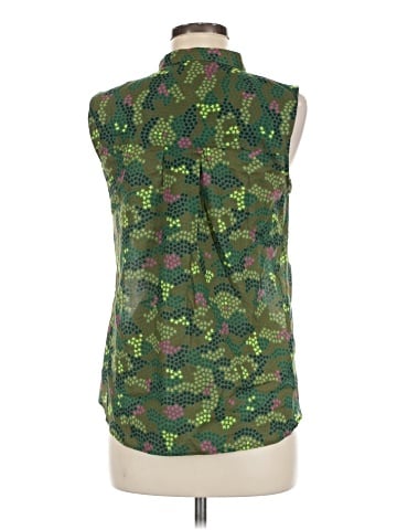 Vilagallo Sleeveless Button-Down Shirt (view 2)
